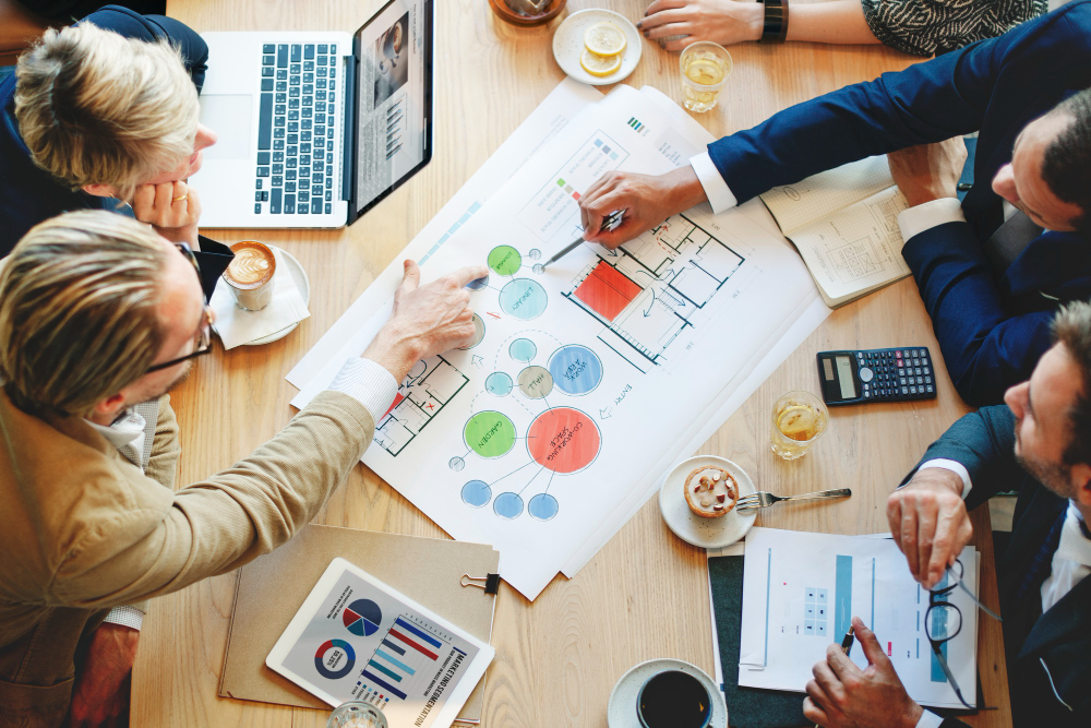 Consultor de marketing estratégico